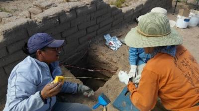 17-Coronado Performing test excavations