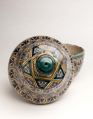 2-MOIFA_Espinar_15:  Jobbana (soup tureen) (Morocco), 19th century, ceramic. Photo: Addison Doty 