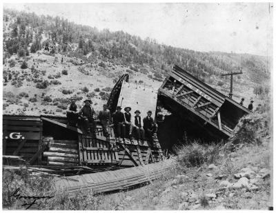 19-NMHM-Railroads - Denver and Rio Grande railroad pileup